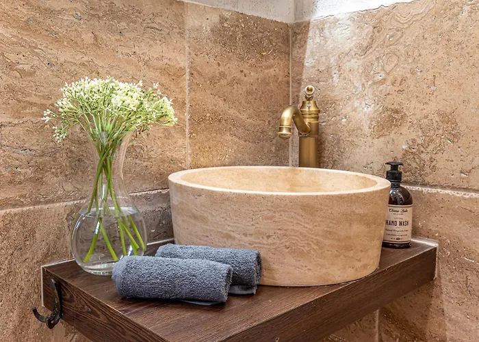 стефани Daire